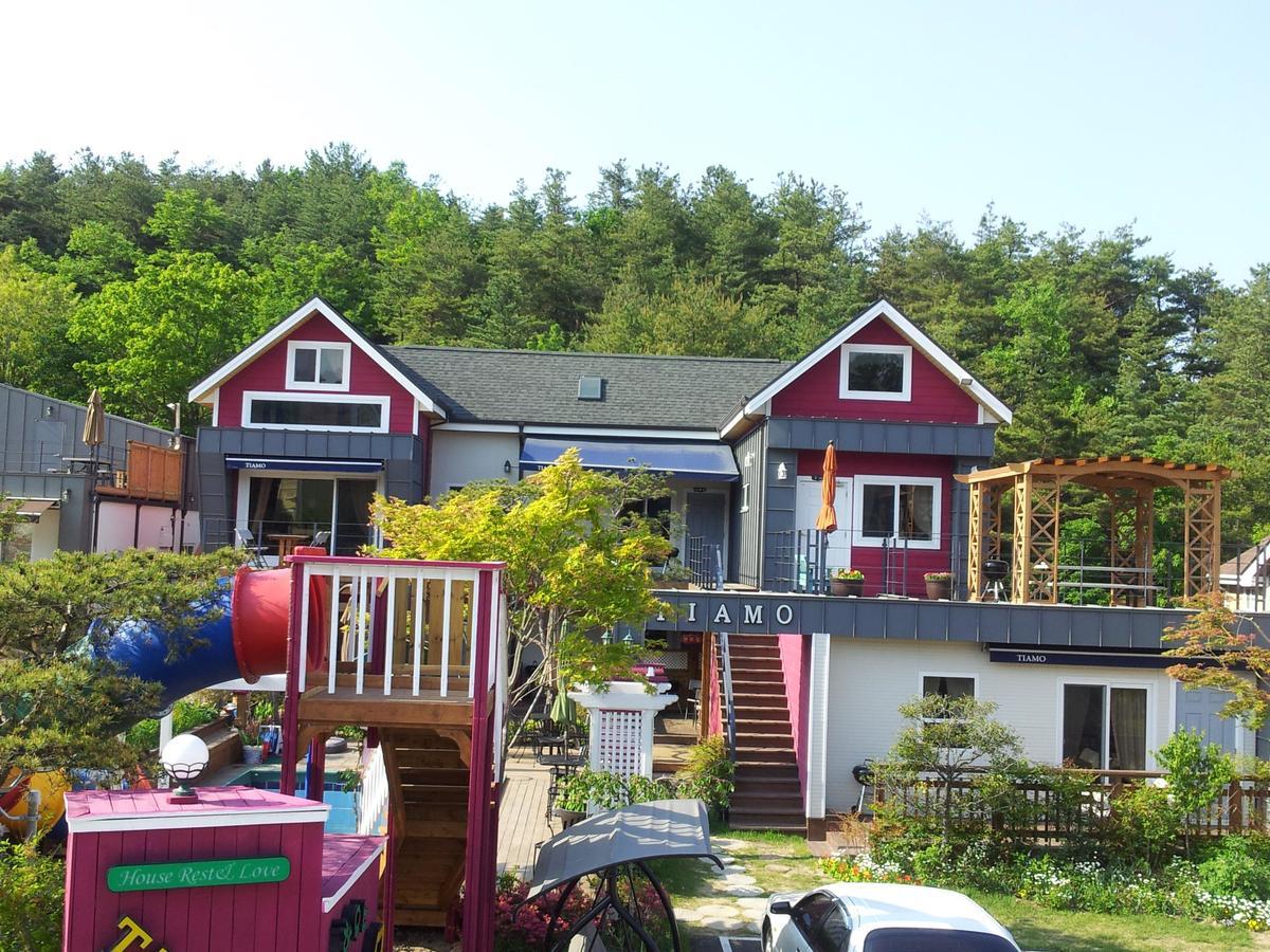 Gyeongju Tiamo Pension Bagian luar foto
