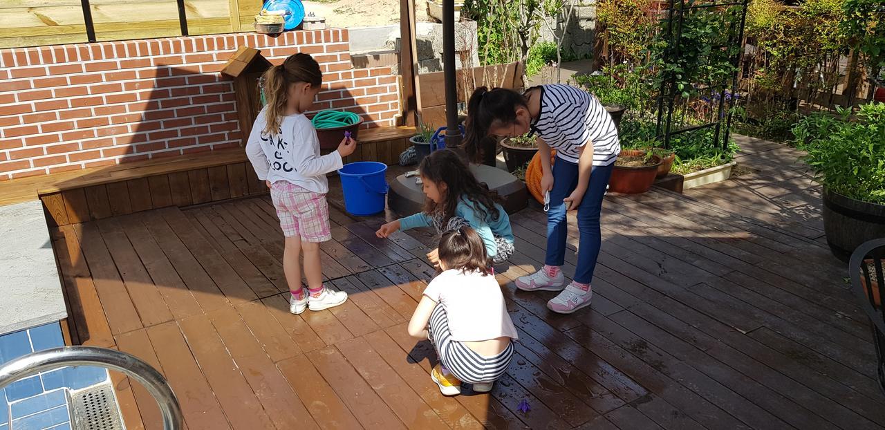 Gyeongju Tiamo Pension Bagian luar foto